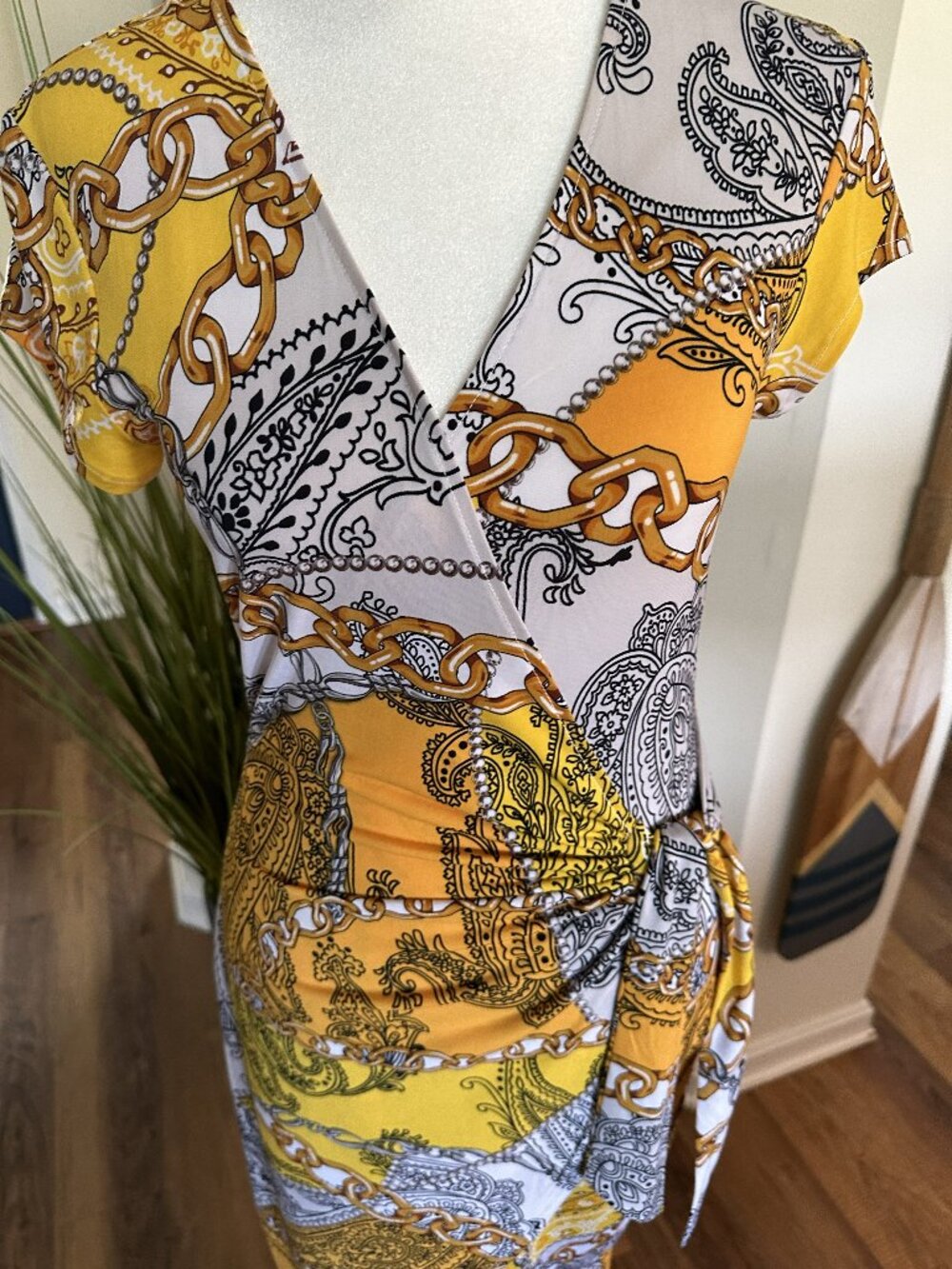Cache Dress Size 4 - Picture 1 of 6